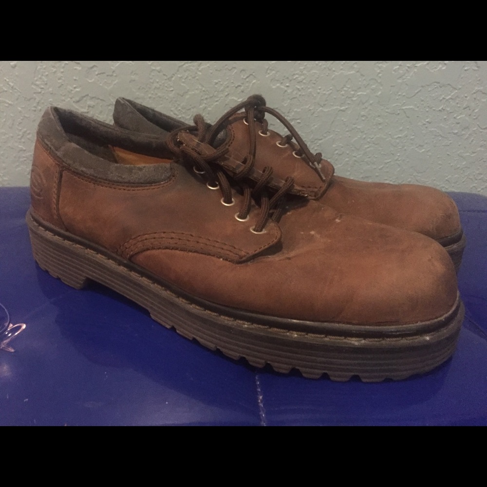 Skechers size 11 men’s